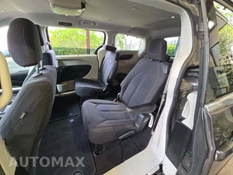 2017 Chrysler Pacifica Touring Plus 121.6" WB – miniatura 13