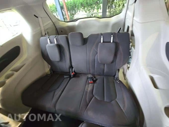 2017 Chrysler Pacifica Touring Plus 121.6" WB – miniatura 14