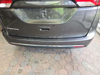 2017 Chrysler Pacifica Touring Plus 121.6" WB – miniatura 26