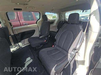 2017 Chrysler Pacifica Touring Plus 121.6" WB – miniatura 13