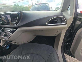 2017 Chrysler Pacifica Touring Plus 121.6" WB – miniatura 20
