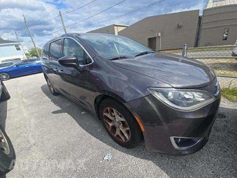 2017 Chrysler Pacifica Touring Plus 121.6" WB – miniatura 4