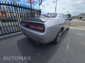 2017 Dodge Challenger GT – miniatura 3