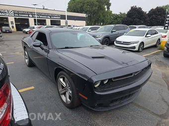 2017 Dodge Challenger R/T – miniatura 4