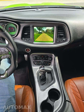 2017 Dodge Challenger SRT Hellcat – miniatura 7