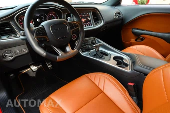 2017 Dodge Challenger SRT Hellcat Coupe - miniatura 14
