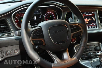 2017 Dodge Challenger SRT Hellcat Coupe - miniatura 49