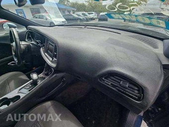 2017 Dodge Challenger SXT – miniatura 20