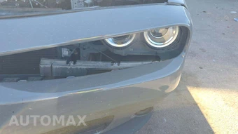 2017 Dodge Challenger SXT - miniatura 32