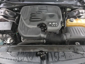 2017 Dodge Challenger SXT - miniatura 15