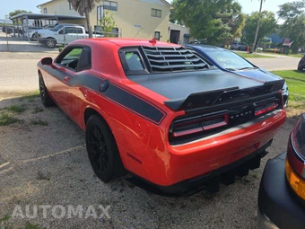 2017 Dodge Challenger SXT Plus – miniatura 2