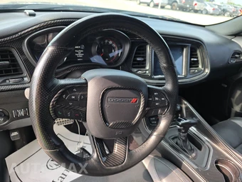 2017 Dodge Challenger SXT Plus - miniatura 10