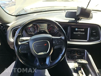 2017 Dodge Challenger SXT Plus - miniatura 10