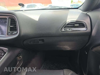 2017 Dodge Challenger SXT Plus – miniatura 16