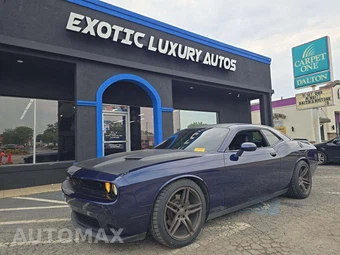 2017 Dodge Challenger SXT Plus