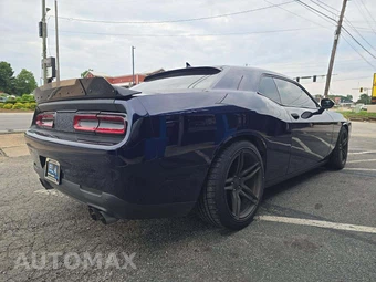 2017 Dodge Challenger SXT Plus – miniatura 3