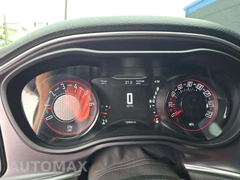 2017 Dodge Challenger SXT Plus – miniatura 9