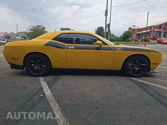 2017 Dodge Challenger T/A Plus – miniatura 4