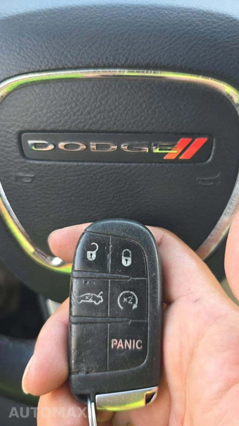 2017 Dodge Charger R/T – miniatura 28
