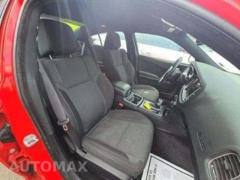 2017 Dodge Charger R/T – miniatura 18