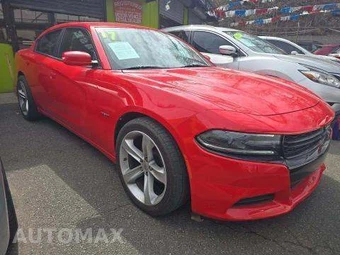 2017 Dodge Charger R/T – miniatura 4