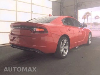 2017 Dodge Charger R/T – miniatura 4