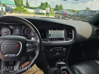 2017 Dodge Charger R/T – miniatura 14
