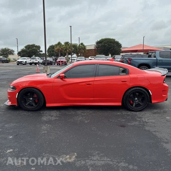 2017 Dodge Charger R/T Scat Pack - miniatura 2