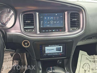 2017 Dodge Charger SE - miniatura 10