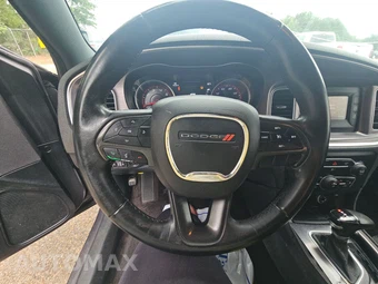 2017 Dodge Charger SE – miniatura 10