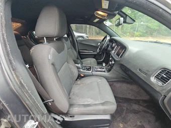 2017 Dodge Charger SE – miniatura 8