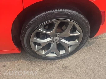 2017 Dodge Charger SXT – miniatura 11
