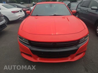 2017 Dodge Charger SXT – miniatura 2