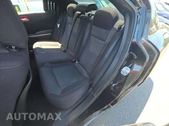 2017 Dodge Charger SXT – miniatura 12