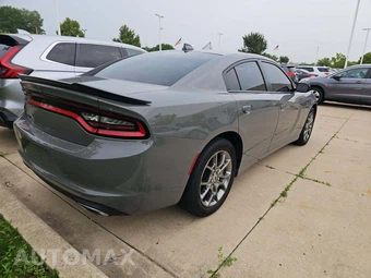 2017 Dodge Charger SXT - miniatura 3