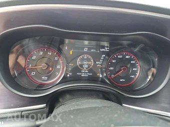 2017 Dodge Charger SXT - miniatura 9