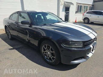 2017 Dodge Charger SXT - miniatura 4