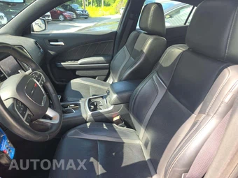 2017 Dodge Charger SXT - miniatura 6