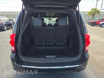 2017 Dodge Grand Caravan GT 121.2" WB - miniatura 15