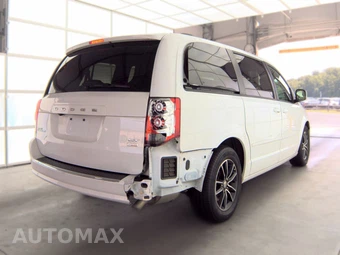 2017 Dodge Grand Caravan GT 121.2" WB - miniatura 4