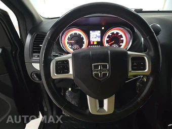 2017 Dodge Grand Caravan GT 121.2" WB - miniatura 10