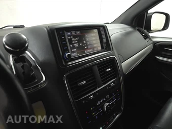 2017 Dodge Grand Caravan GT 121.2" WB - miniatura 11