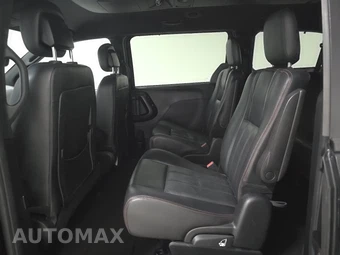 2017 Dodge Grand Caravan GT 121.2" WB - miniatura 13