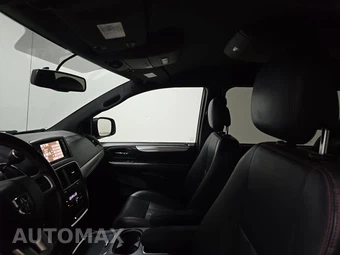 2017 Dodge Grand Caravan GT 121.2" WB - miniatura 19