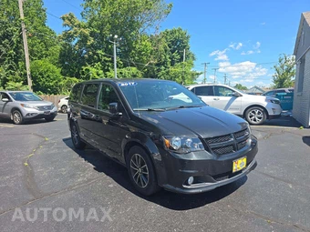 2017 Dodge Grand Caravan GT 121.2" WB - miniatura 4