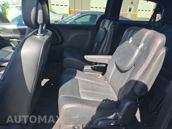 2017 Dodge Grand Caravan GT 121.2" WB – miniatura 13