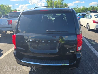2017 Dodge Grand Caravan GT 121.2" WB – miniatura 5