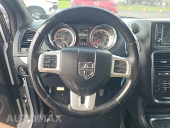 2017 Dodge Grand Caravan GT 121.2" WB - miniatura 10