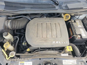2017 Dodge Grand Caravan GT 121.2" WB - miniatura 15