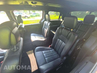 2017 Dodge Grand Caravan GT 121.2" WB - miniatura 13